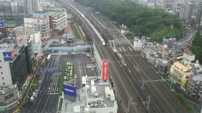 台風に負けず、前に進みます♪