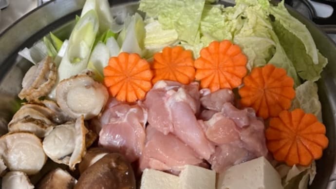 にんべん あとのせ鰹節が香る鍋つゆ(魚介の旨み)シメはお素麺で、、、