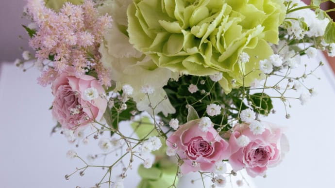 ●我が家の５月の花（15）　ミニバラ　バラ　カスミソウ　デルフィニウム　サツキ　パステルアリウム　ツユクサ　ベロニカ・ロイヤルキャンドル