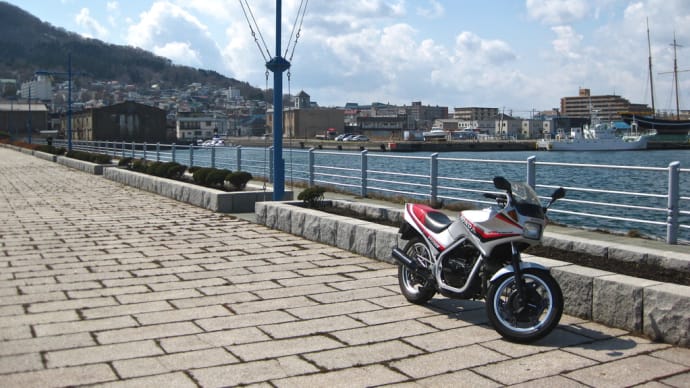 まずは海の見える島へ向かいます!