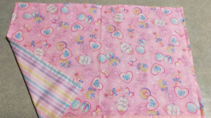 ハンドメイド ひめかわ柄ランチョンマット出品中