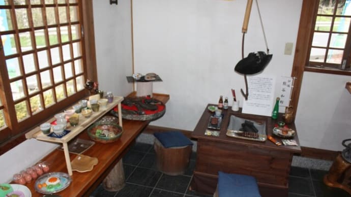 いよいよ明日から「木彫りと器の作品展」始まります!