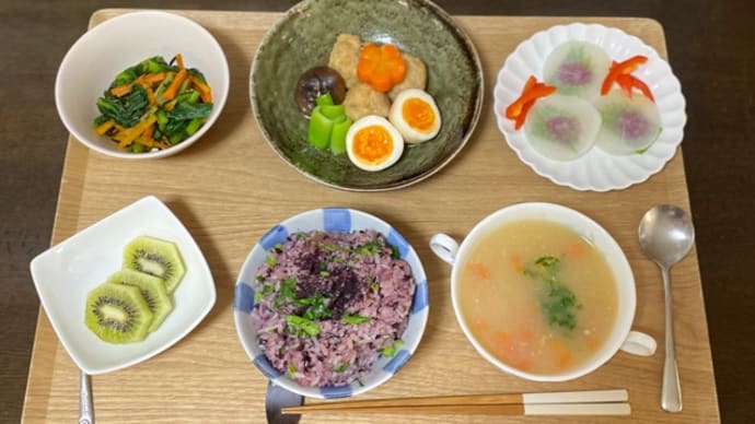 年末の日曜日 今日の助産院ごはんと絶品シフォンケーキ
