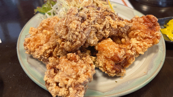 デカ盛り人気店「加登屋食堂」名物・からあげ定食!