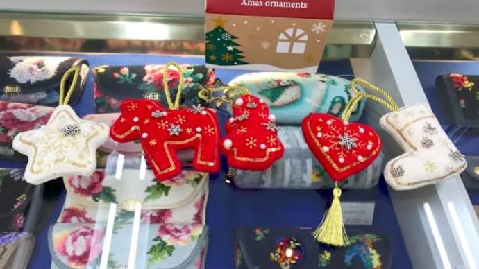 クリスマスのオーナメント