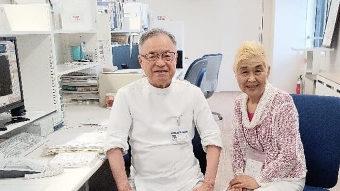 ♪ 寺田病院の廊下で偶然お目にかかり、そのあと、医局にお邪魔させていただきました!