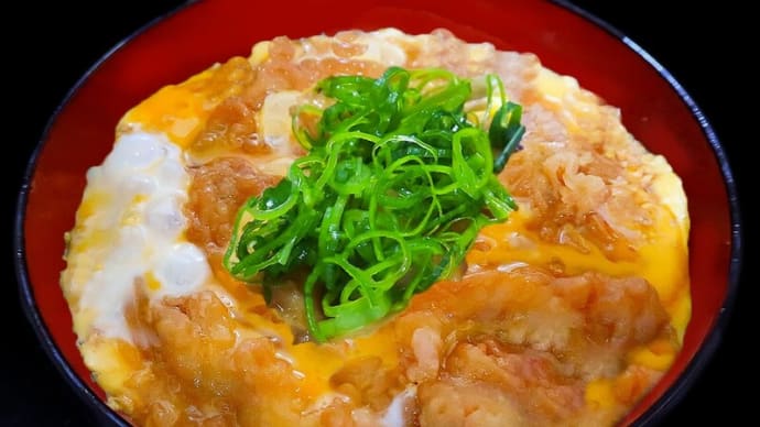 イカ天ぷら丼 ~大盛りイカ天ぷらのリメイク丼~