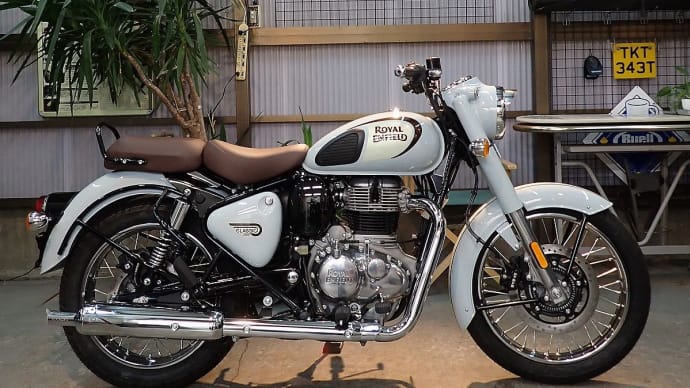 緊急連絡！です。大人気のROYAL ENFIELD CLASSIC350 Halcyon Gray！カラーが生産終了！人気のCOLORがTOKYO NORTH本日ラスト入荷！