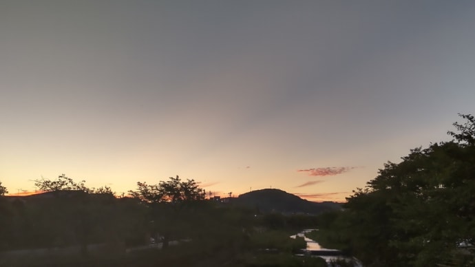 明け方散歩のすすめ