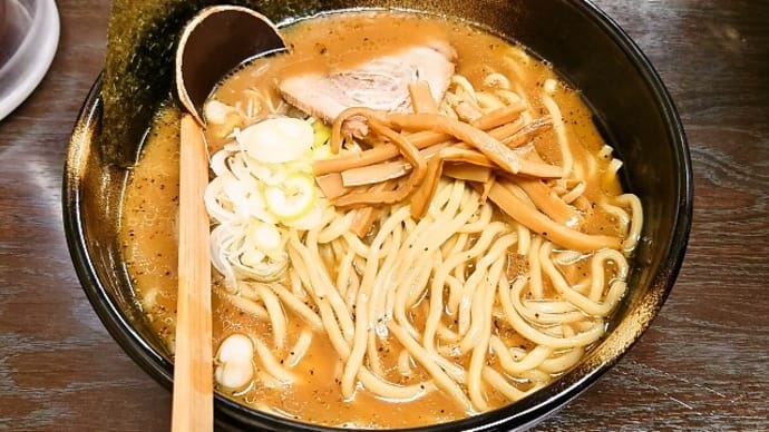 つけ麺 隅田（新川店）で醤油ラーメン（2023年11月29日）