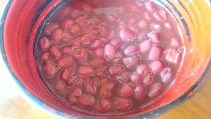 夫が茹で小豆を作ってくれた