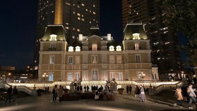 ウェスティンホテル東京から見たバカラシャンデリア