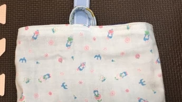 『上履き袋』*4歳娘に、再作成