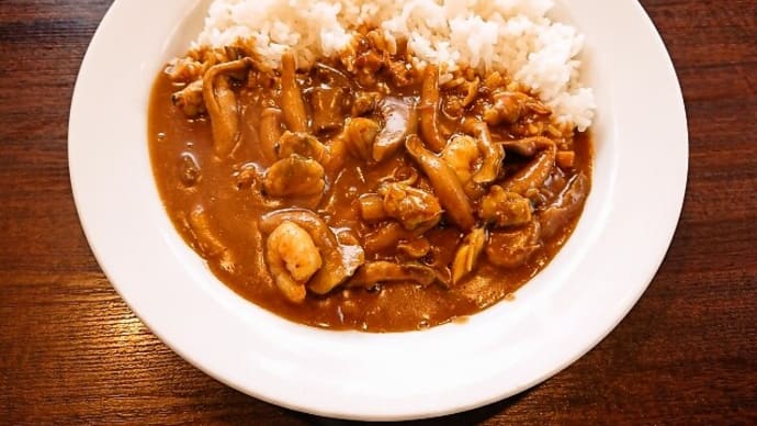 CoCo壱番屋(高知インター店)で海の幸カレー+キノコの5辛(2021年4月29日)