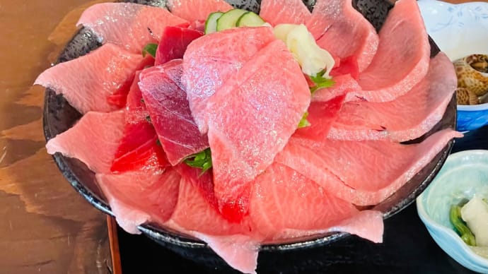 マグロ丼
