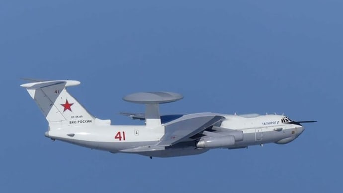 <露中軍機領空侵犯>韓国の対露機警告射撃、米中も絡み新たな火種に