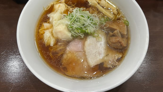 【新橋】 二代目ラーメン「味チェン わんたんラーメン(1200円)」