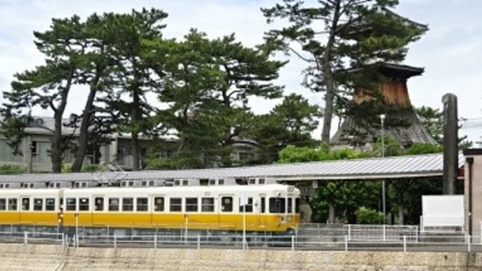 ことでん琴平駅~がんばれ、平岡精肉店さん!