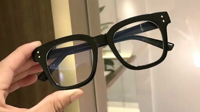 激推しブラック色メガネ
