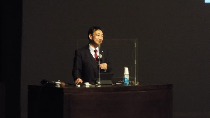「信玄公生誕500年記念講演会~城から見た信玄と勝頼~」を開催しました。