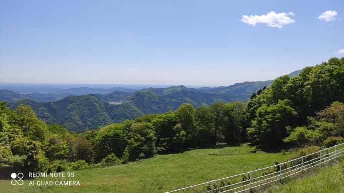 秩父高原牧場と二本木峠 (東秩父村)