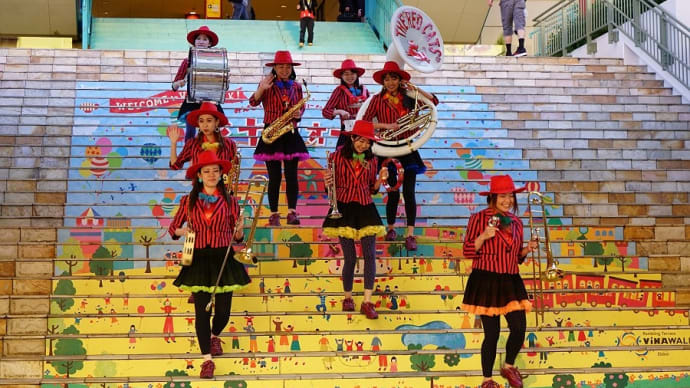The Red Cats 海老名 ViNAWALK その1(相鉄で)