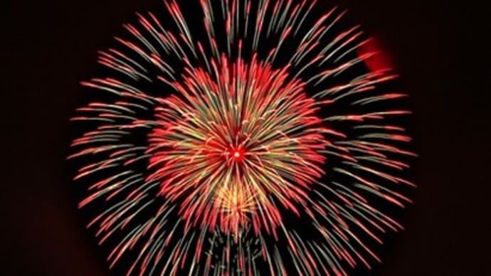 夏の花火の時期ですが………!