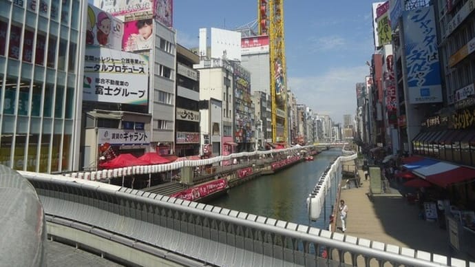 暑い中で戎橋街宣