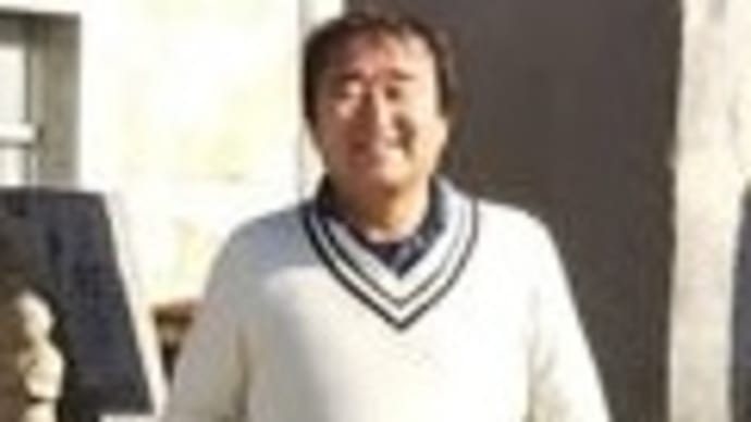 新しい裸体男子はエラんちゅ君です