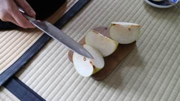 20200919今風の梨の食べ方