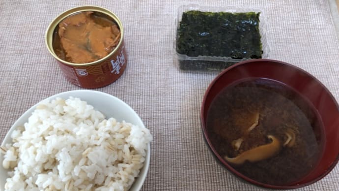 【ウチごはん】鯖の味噌煮缶