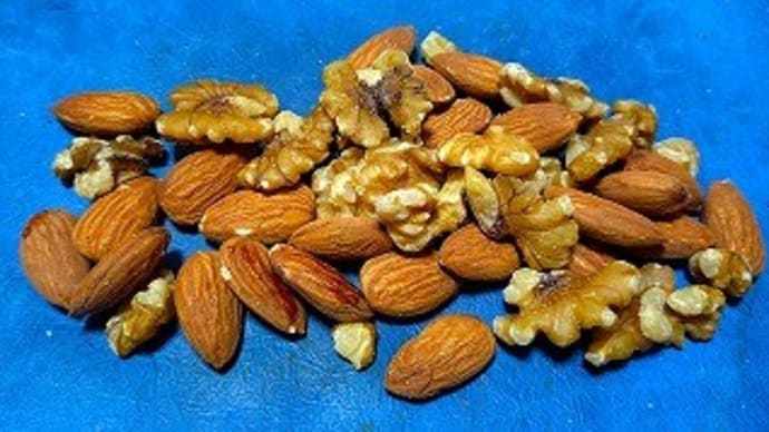 立ちんぼ2日目超えたら弁当は美味かったし菓子ももらえたがマジヘロヘロ