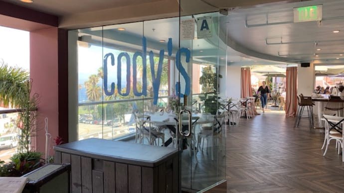 ボリュームたっぷりのロブスターロール　in Cody's La Jolla - Chilaquiles