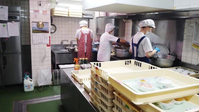 入園案内◆給食の提供