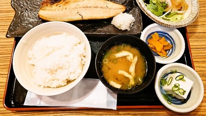 山内農場(浦安駅前店)で焼きさば定食(2024年11月15日)