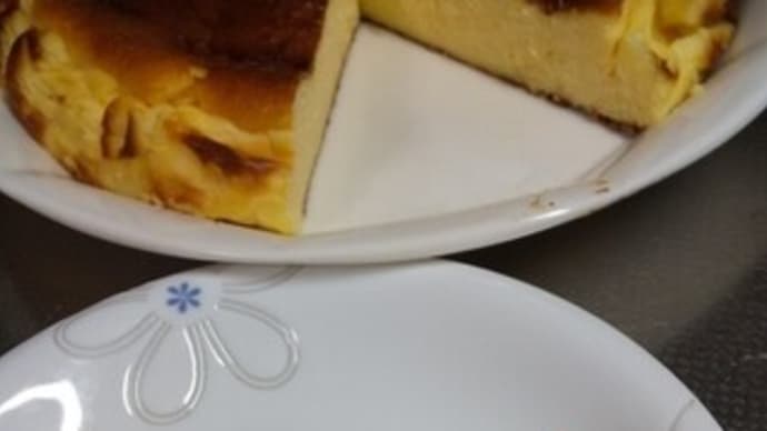 今朝のスイーツ バスク風チーズケーキ