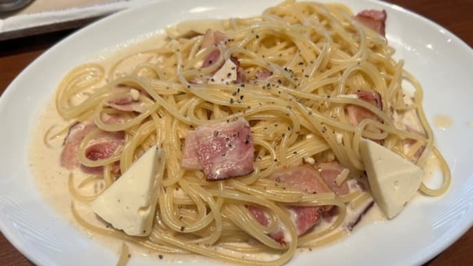 上島珈琲店 チーズフォンデュソースのスパゲティ&ウインナーコーヒー