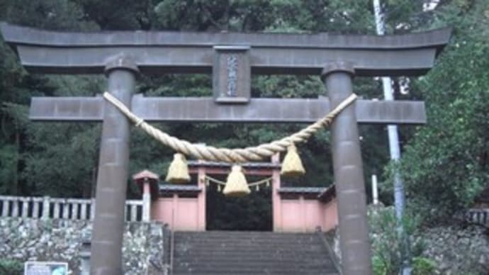 八幡宮来宮（はちまんぐうきのみや）神社 in 静岡県伊東市八幡野