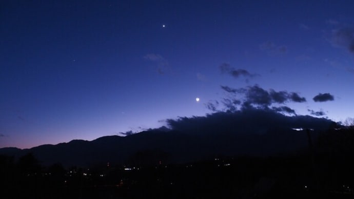 夕空の月・金星・土星