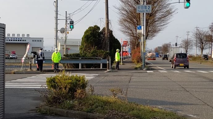 令和4年春の交通安全県民運動、早朝街頭啓発活動に参加！