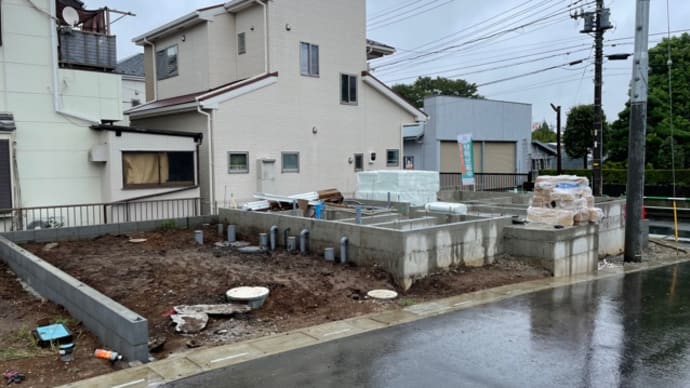 川口市安行領家の新築工事状況