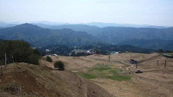 鉢伏山　1221m