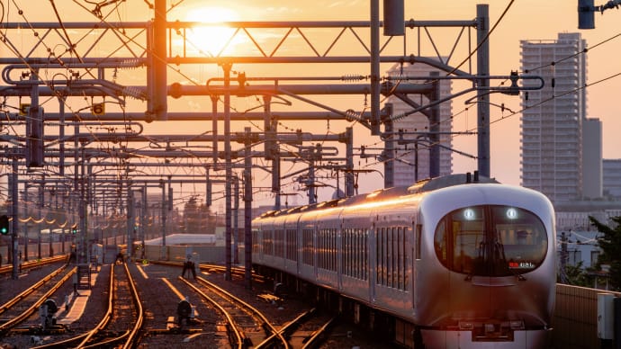 夕焼けと電車遅延で西武優勝！