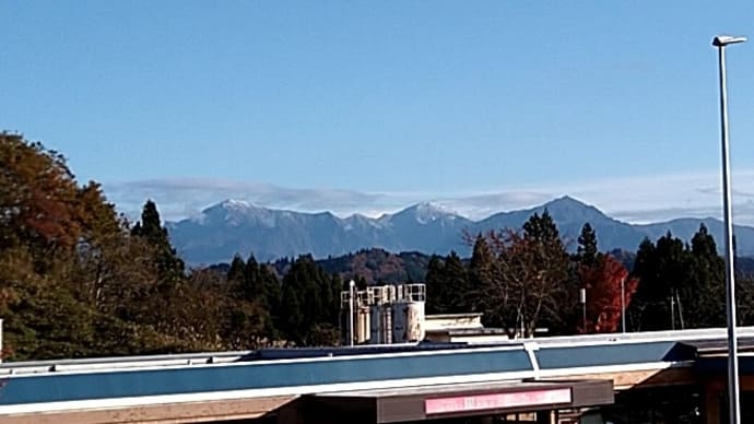 田舎に来ています。 信濃川、越後三山、山本山