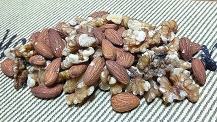在宅勤務でサワラ食って晩は練物withアーモンド&クルミ