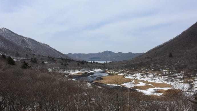 春を待つ覚満渕・・・