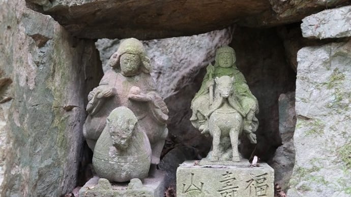 勝軍地蔵(愛宕権現)石仏