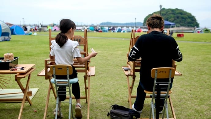 親子で手織体験に来ました