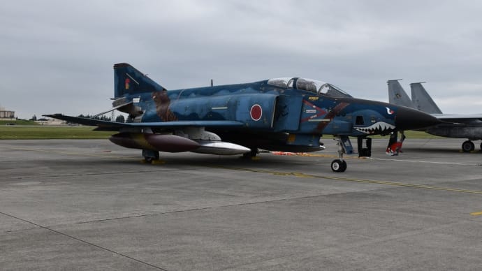 2019年9月14日　東京都福生市　横田基地日米友好祭（11）ファントム爺さん　戦術偵察機　RF-4E　905号機