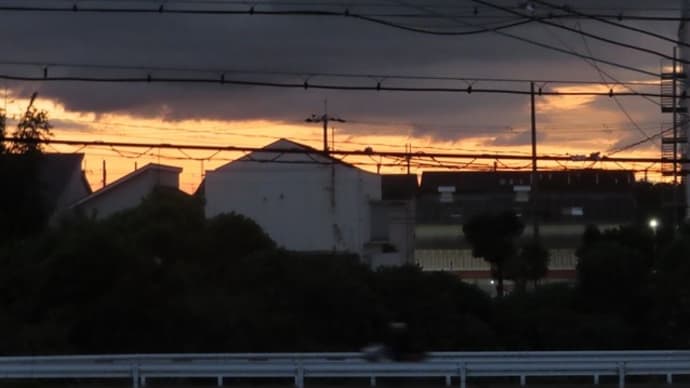 お墓詣りに行く